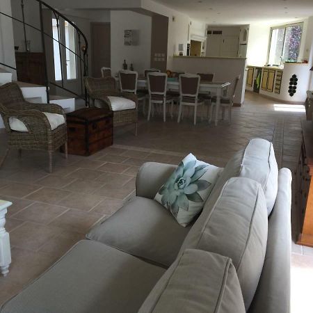 Villa « Chanterie » Villecroze Luaran gambar
