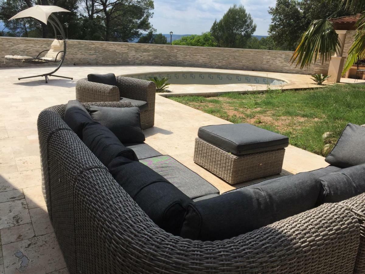 Villa « Chanterie » Villecroze Luaran gambar
